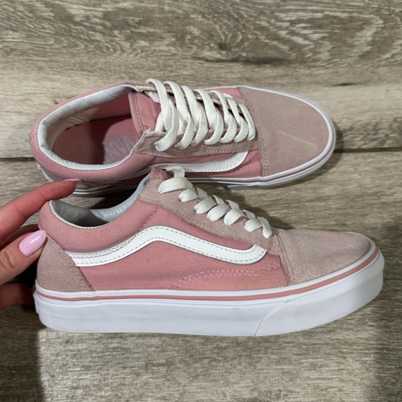 Vans Shoes - Vans Old Skool- Pink